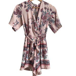 Trixxi Floral Romper Size Small